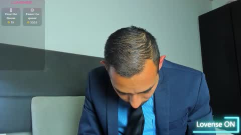 Jhony Alzate online show from February 6, 3:11 am