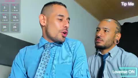 Snapshot of jhonyalzate chatting on June 14, 1:03 am Jhony Alzate online show from June 14, 1:03 am