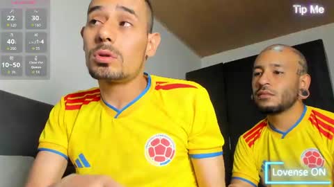Snapshot of jhonyalzate chatting on June 19, 11:41 pm Jhony Alzate online show from June 19, 11:41 pm