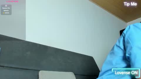 Snapshot of jhonyalzate chatting on July 1, 3:52 am Jhony Alzate online show from July 1, 3:52 am
