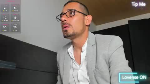 Snapshot of jhonyalzate chatting on July 7, 2:25 am Jhony Alzate online show from July 7, 2:25 am