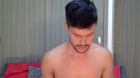 Snapshot of jhordan_fox chatting on February 6, 12:52 pm online show from February 6, 12:52 pm