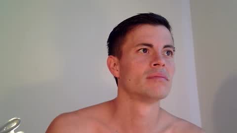 Snapshot of jhordan_fox chatting on February 8, 4:54 pm online show from February 8, 4:54 pm