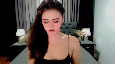 Snapshot of jhuliana_and_charles_room chatting on April 29, 11:44 pm jhuliana_and_charles_room online show from April 29, 11:44 pm