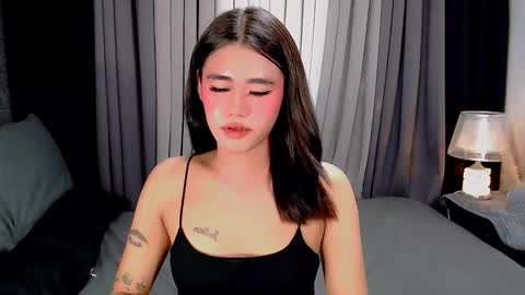 Snapshot of jhulianagrey chatting on November 6, 6:36 am julie online show from November 6, 6:36 am