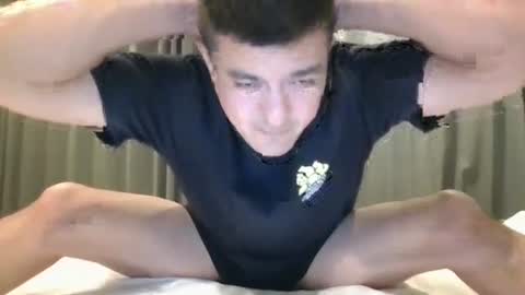 Snapshot of jhwozy chatting on January 27, 4:33 pm jhwozy online show from January 27, 4:33 pm