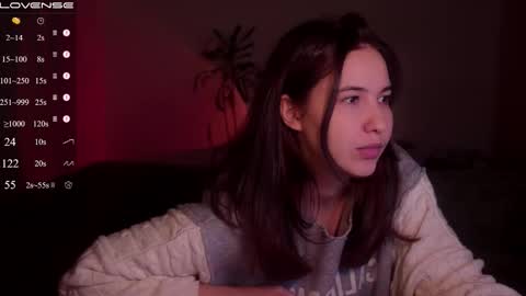 jia_lisaa online show from February 14, 9:00 pm