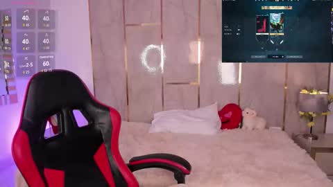 Jiggly online show from February 3, 6:22 am