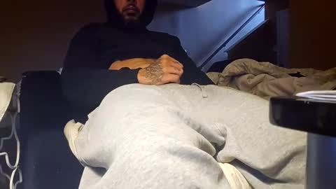 HoopersRelease online show from November 25, 5:57 pm