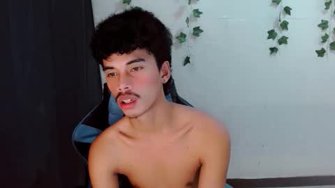 Snapshot of jim_cumxx chatting on September 25, 10:41 am JIMBOY online show from September 25, 10:41 am