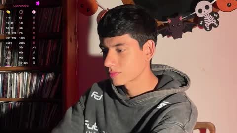 jim_dancer online show from October 19, 10:43 pm