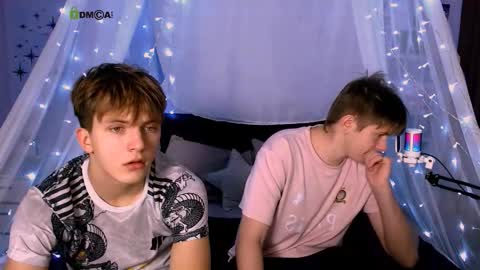 Snapshot of jimmie_hot chatting on October 1, 7:42 pm your dream online show from October 1, 7:42 pm