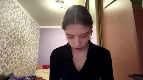 Josseline online show from February 15, 3:20 pm