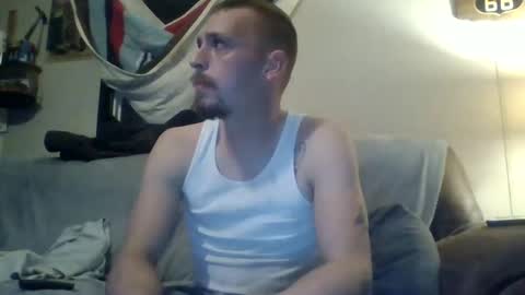 Snapshot of jimmiekeith chatting on January 11, 3:13 am Jimmie online show from January 11, 3:13 am