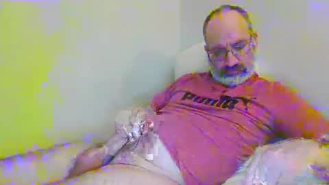 Snapshot of jimmielove47 chatting on May 6, 3:57 am jimmielove47 online show from May 6, 3:57 am