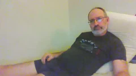 Snapshot of jimmielove47 chatting on June 9, 3:51 am jimmielove47 online show from June 9, 3:51 am