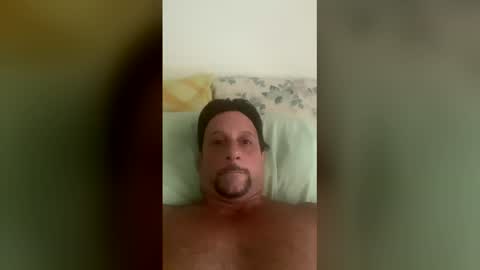 Snapshot of jimmy804866 chatting on May 25, 12:22 pm jimmy804866 online show from May 25, 12:22 pm