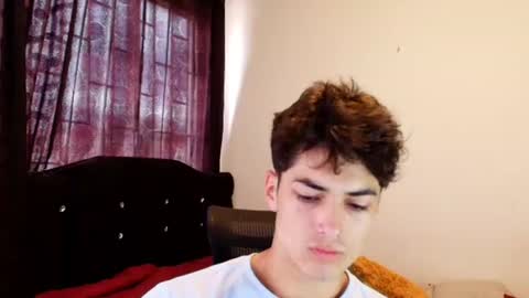 Snapshot of jimmy_classic chatting on June 25, 7:40 pm jimmy_classic online show from June 25, 7:40 pm