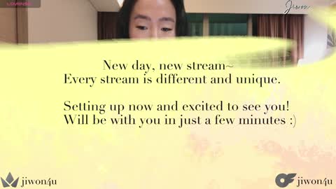 Snapshot of jiwon4u chatting on January 25, 12:26 pm Jiwon online show from January 25, 12:26 pm