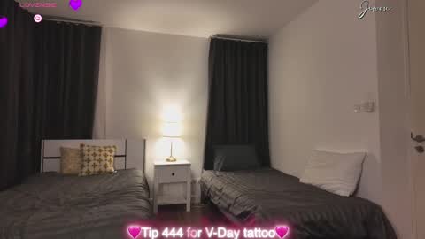 Snapshot of jiwon4u chatting on February 16, 3:16 pm Jiwon online show from February 16, 3:16 pm