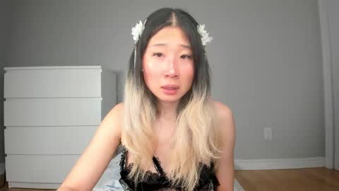 Jiwoo online show from March 19, 12:25 am