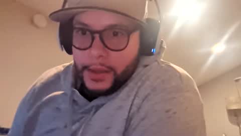 Snapshot of jizzle192 chatting on March 15, 3:56 am jizzle192 online show from March 15, 3:56 am