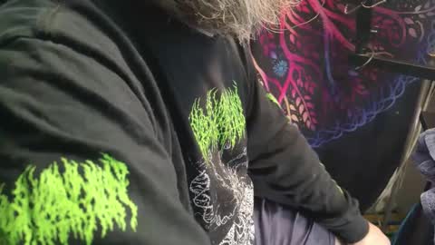 Snapshot of jj779 chatting on December 1, 12:37 am JJ online show from December 1, 12:37 am