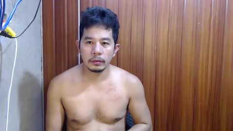 Snapshot of jjboy74472 chatting on October 14, 4:35 am jjboy74472 online show from October 14, 4:35 am