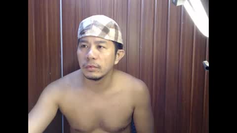Snapshot of jjboy74472 chatting on October 22, 11:10 am jjboy74472 online show from October 22, 11:10 am