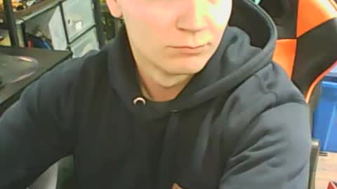 Snapshot of jjhynes402 chatting on April 3, 7:23 pm Jake online show from April 3, 7:23 pm