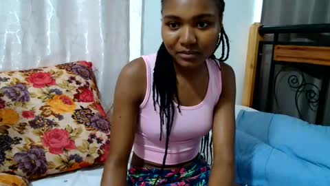 Snapshot of jjsecrets_ chatting on June 15, 10:17 am JJ online show from June 15, 10:17 am