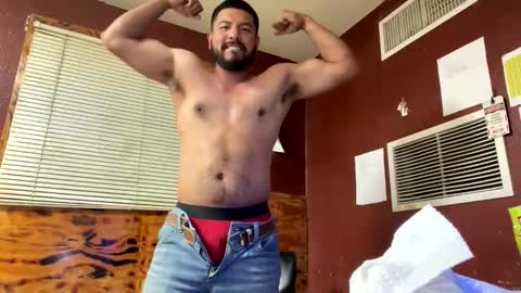 jjuarez5409 online show from March 16, 9:24 am