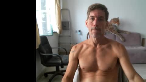 jlmbud online show from October 12, 10:47 am