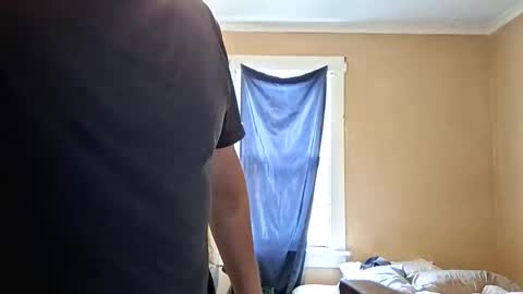 Snapshot of jm878787 chatting on June 1, 8:21 pm Jessme0024 online show from June 1, 8:21 pm
