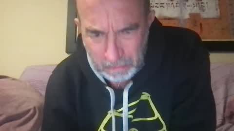 Snapshot of jmombombero63 chatting on November 21, 12:21 am jmombombero63 online show from November 21, 12:21 am