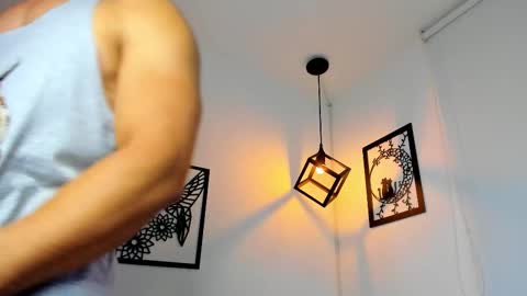 IGJmortton online show from February 12, 11:16 am