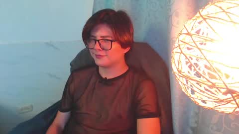 Snapshot of jnick_21 chatting on April 21, 8:44 pm Nick online show from April 21, 8:44 pm