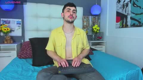 jo_silva99 online show from January 9, 9:27 pm