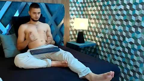 Snapshot of joaho_fernandez chatting on April 20, 9:16 pm Joao online show from April 20, 9:16 pm