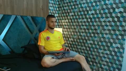 Snapshot of joaho_fernandez chatting on May 13, 10:06 pm Joao online show from May 13, 10:06 pm