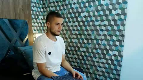 Snapshot of joaho_fernandez chatting on May 25, 9:32 pm Joao online show from May 25, 9:32 pm