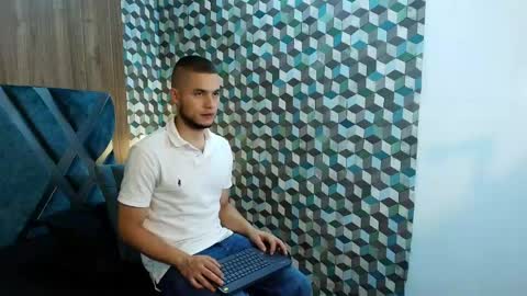 Snapshot of joaho_fernandez chatting on May 30, 7:22 pm Joao online show from May 30, 7:22 pm
