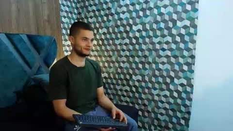 Snapshot of joaho_fernandez chatting on June 9, 9:26 pm Joao online show from June 9, 9:26 pm