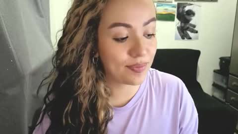 Snapshot of joan_allen chatting on April 20, 5:37 pm Johana online show from April 20, 5:37 pm
