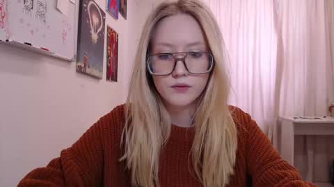 joan_kiss online show from March 2, 5:08 am