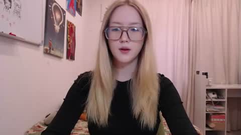 Snapshot of joan_kiss chatting on July 15, 3:12 am joan_kiss online show from July 15, 3:12 am