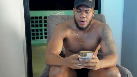 Snapshot of joan_saenz chatting on January 12, 10:34 am JOAN SAENZ online show from January 12, 10:34 am