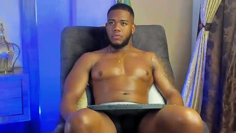 Snapshot of joan_saenz chatting on March 8, 11:39 pm JOAN SAENZ online show from March 8, 11:39 pm