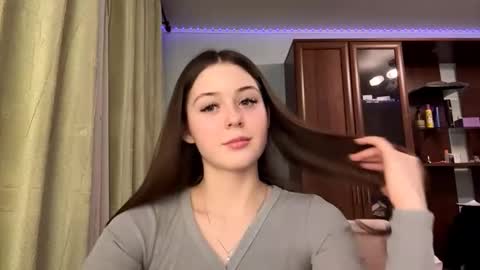 Adel online show from February 4, 6:14 pm