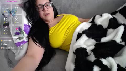 Jo online show from February 4, 10:10 am